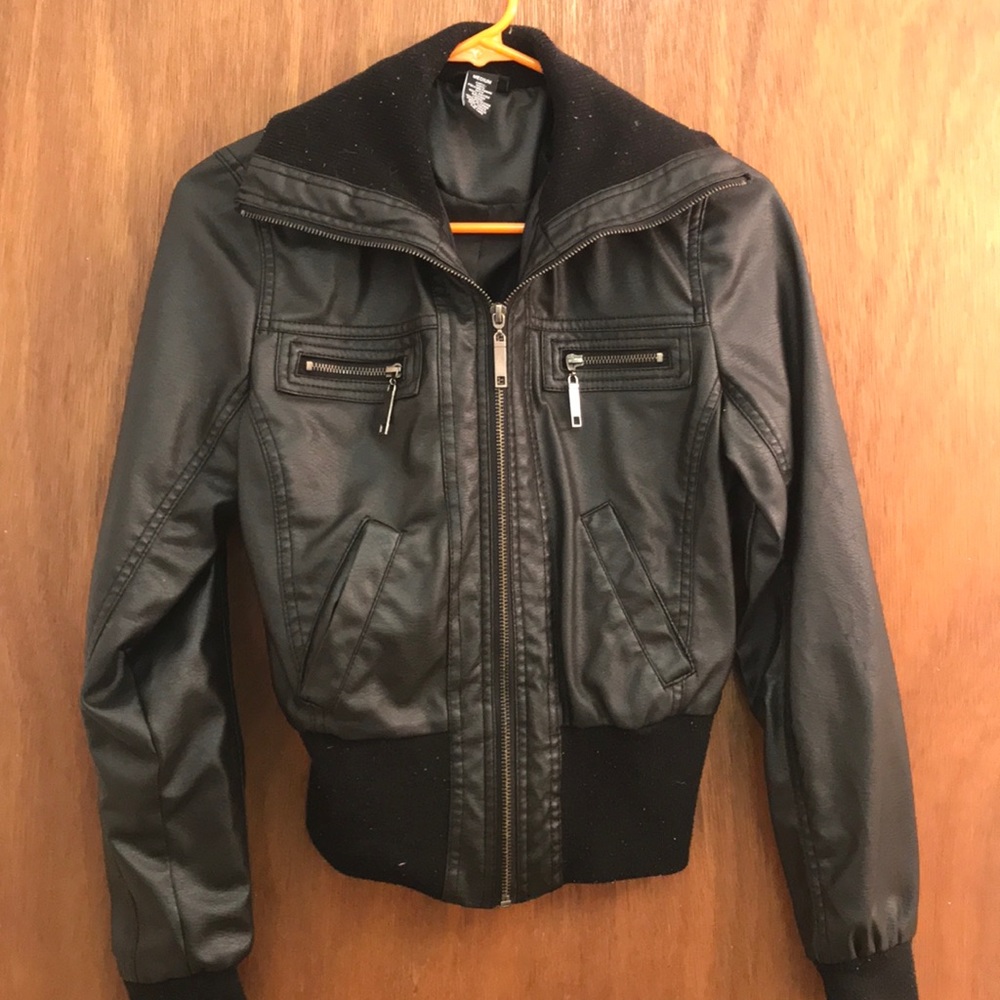 ❤️ LEATHER JACKET